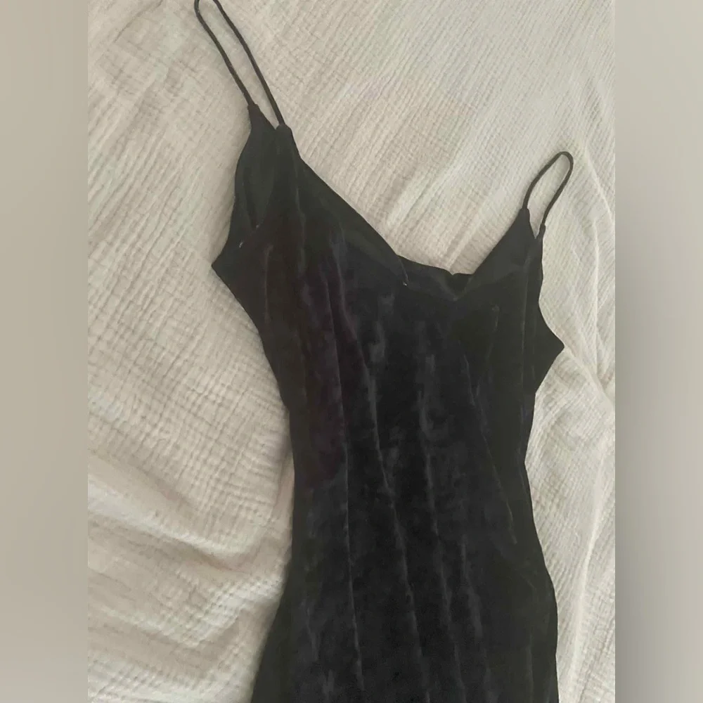 Vintage Victoria’s Secret VS Gold Label Crushed Velvet Maxi Dress - Picture 2 of 5